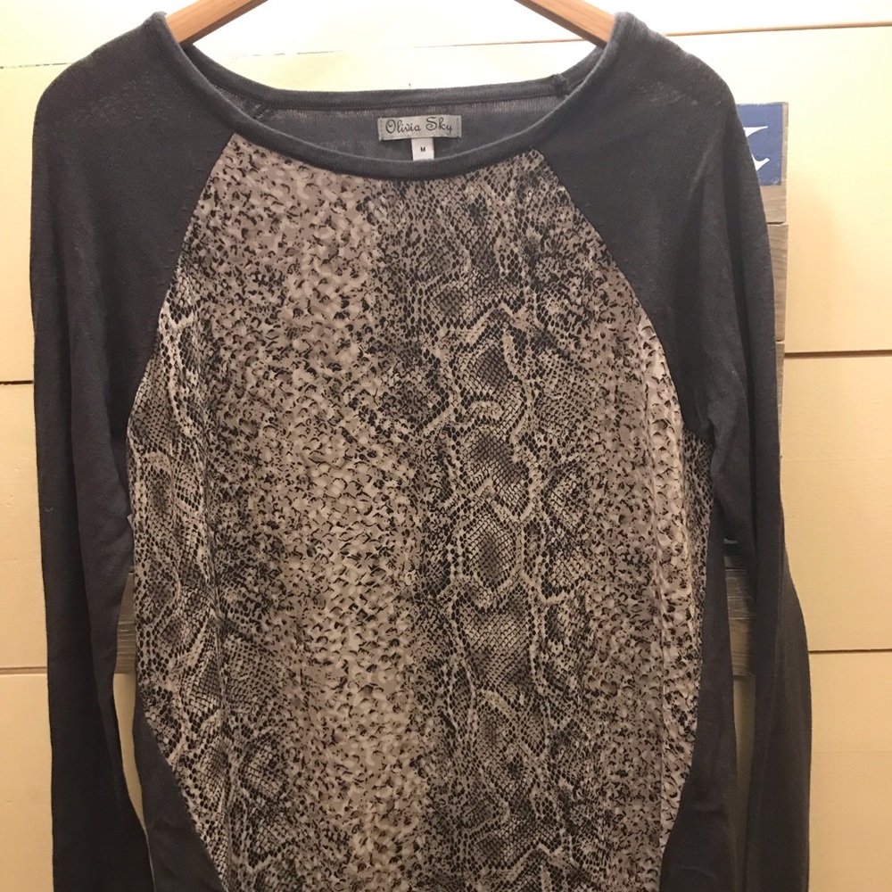 Olivia Sky NWT sheer front sweater sz M